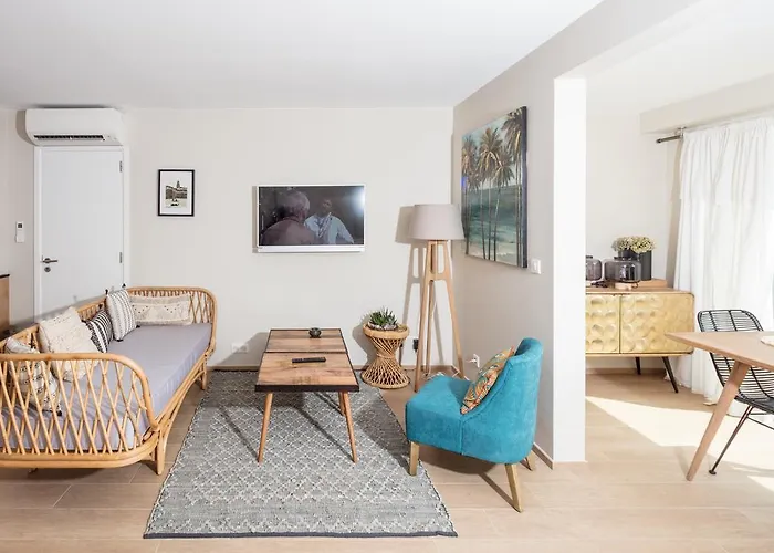 10 & 11 By Des Lices Saint-Tropez